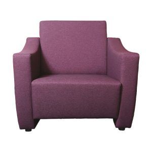 **A partir de €1185 Pour €595 Chaise Etienne (modèle de démonstration) Jusqu'à épuisement des stocks