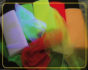 Fluo tule, set van 4 meter in 4 kleuren, 150 cm breed