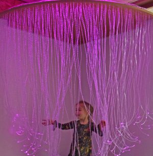 Fiberglow schap voor regendouche, kwart rond 120 x 120 cm Beuken