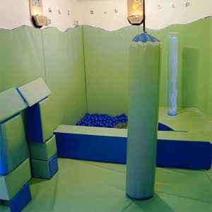 Hangende cylinder, 150 x 30 cm