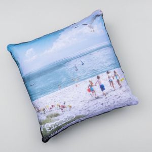 Snoezle kussen aan zee